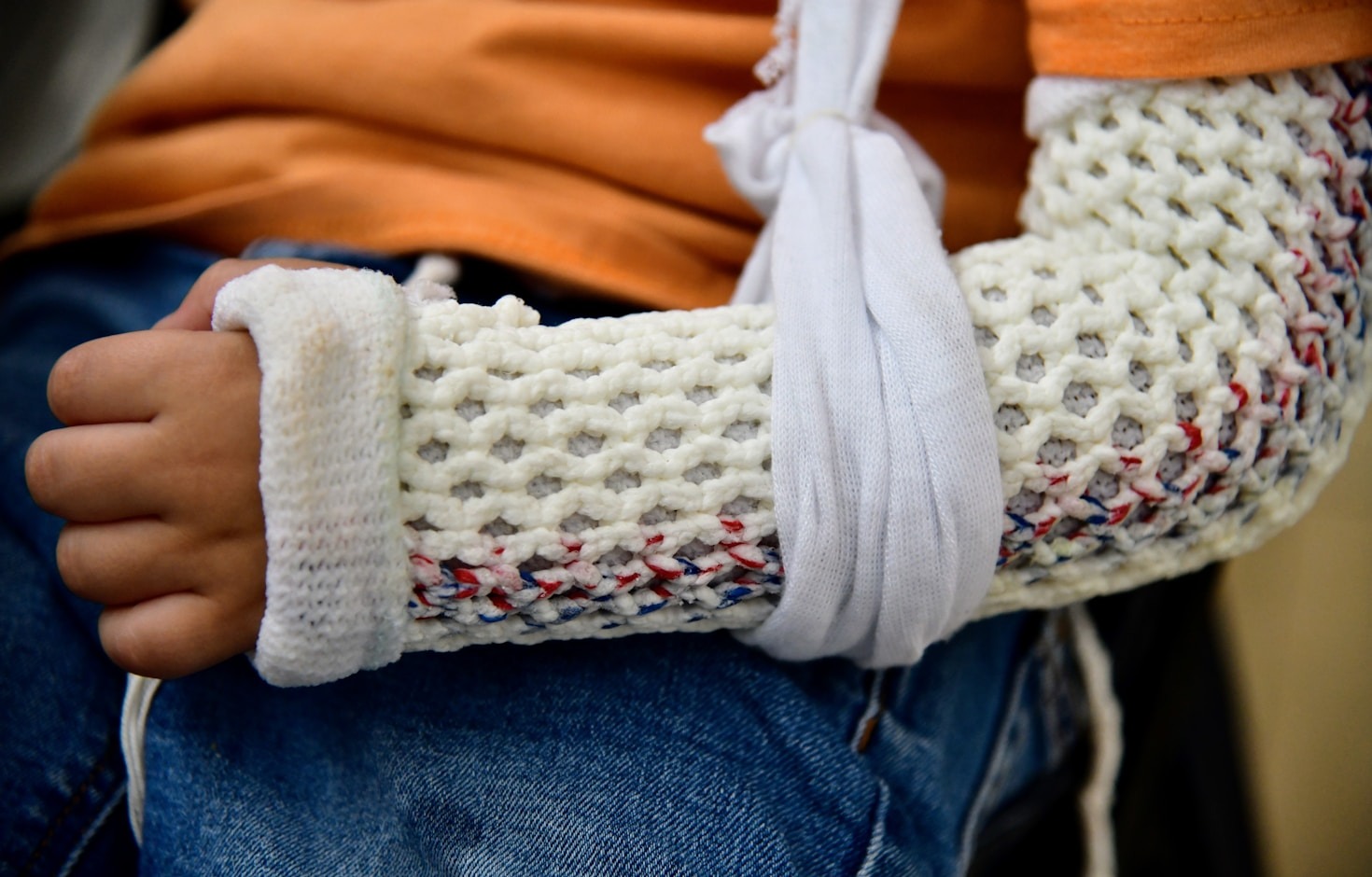 Supporting Your Child During Scoliosis Treatment Journeys
